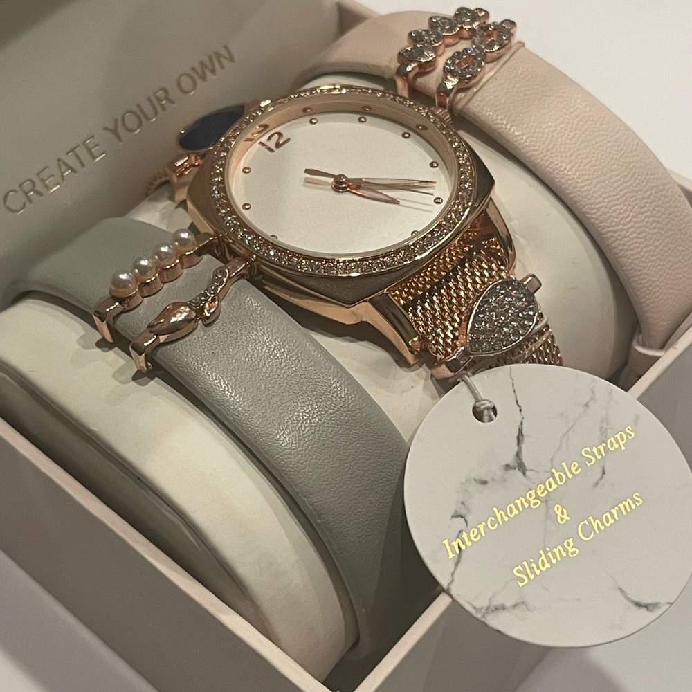 Rose Gold Watch With Interchangeable Straps